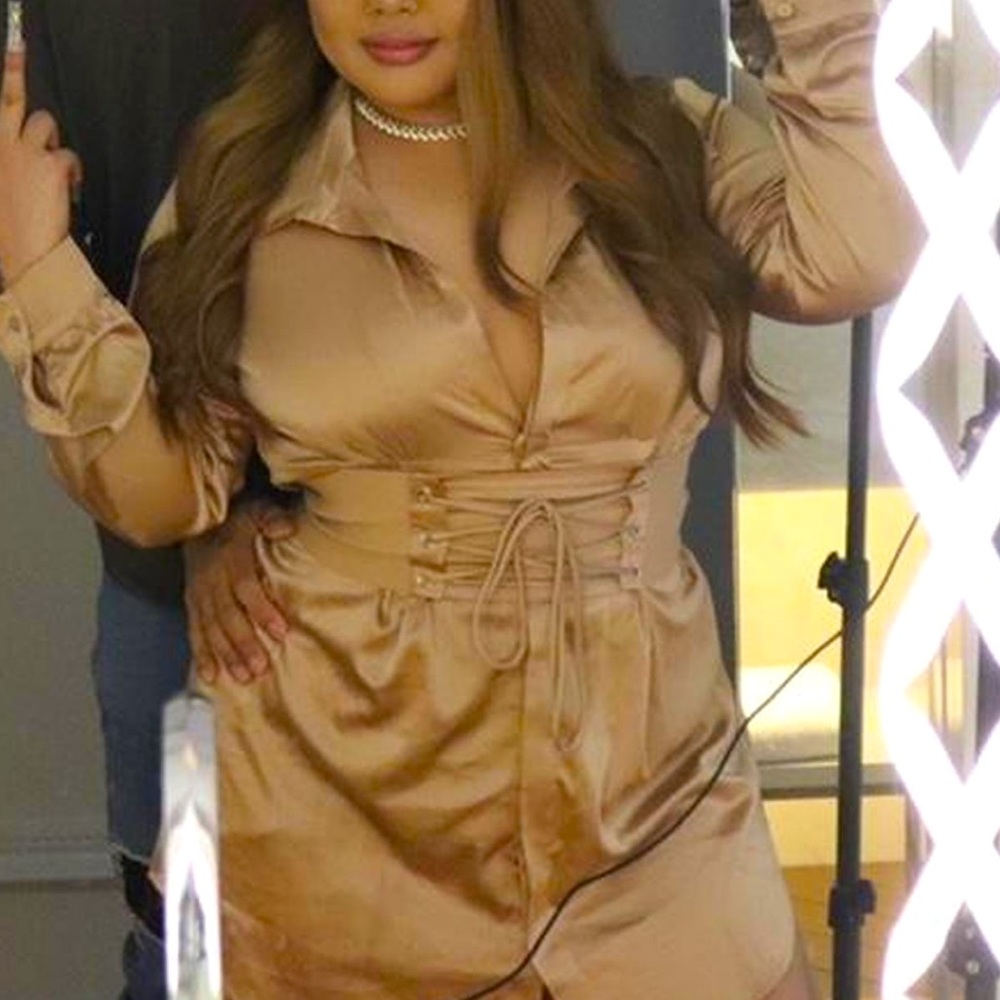 Satin dress with corset belt